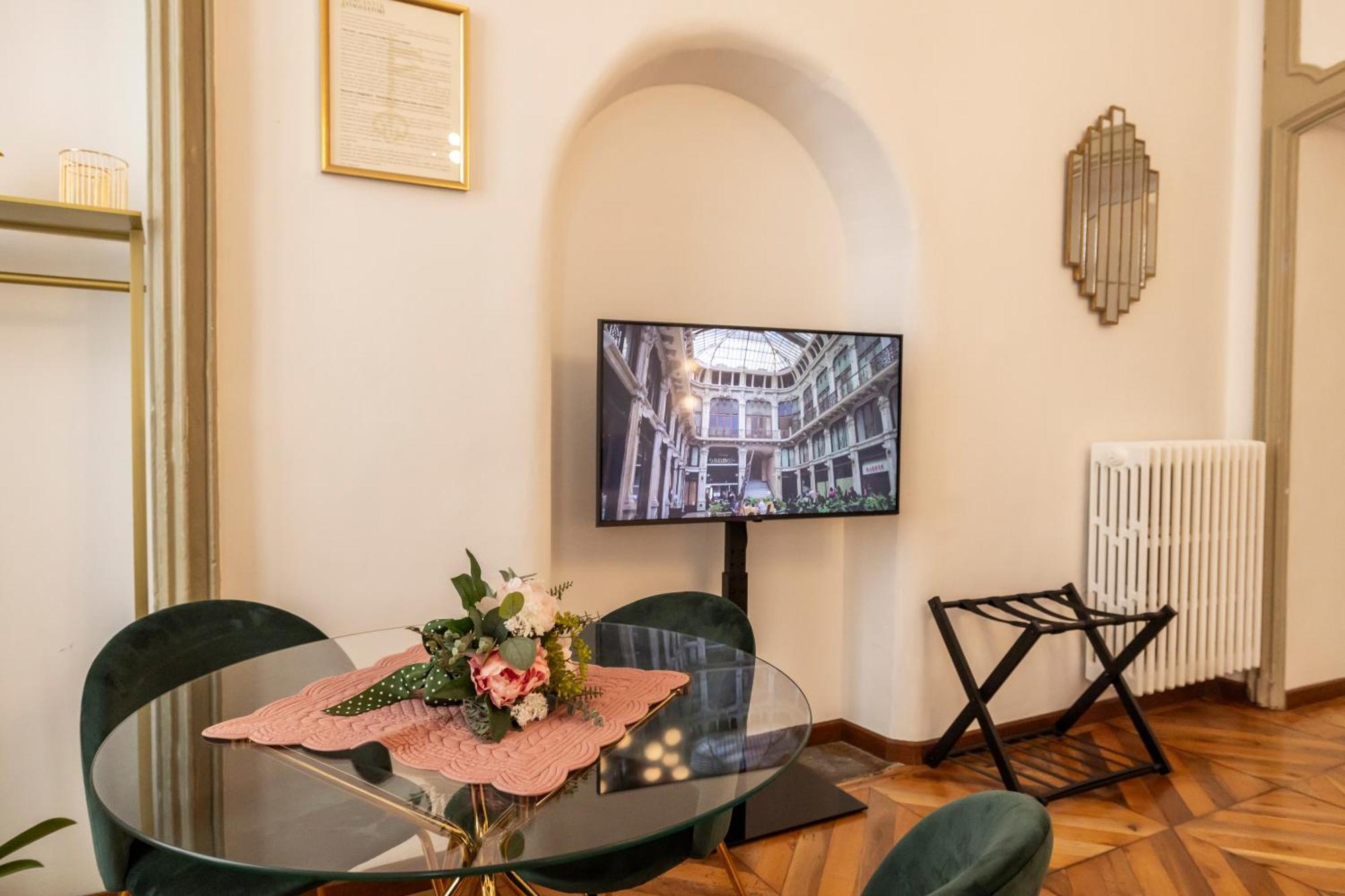 Mercanti E Viaggiatori Turin Exterior foto
